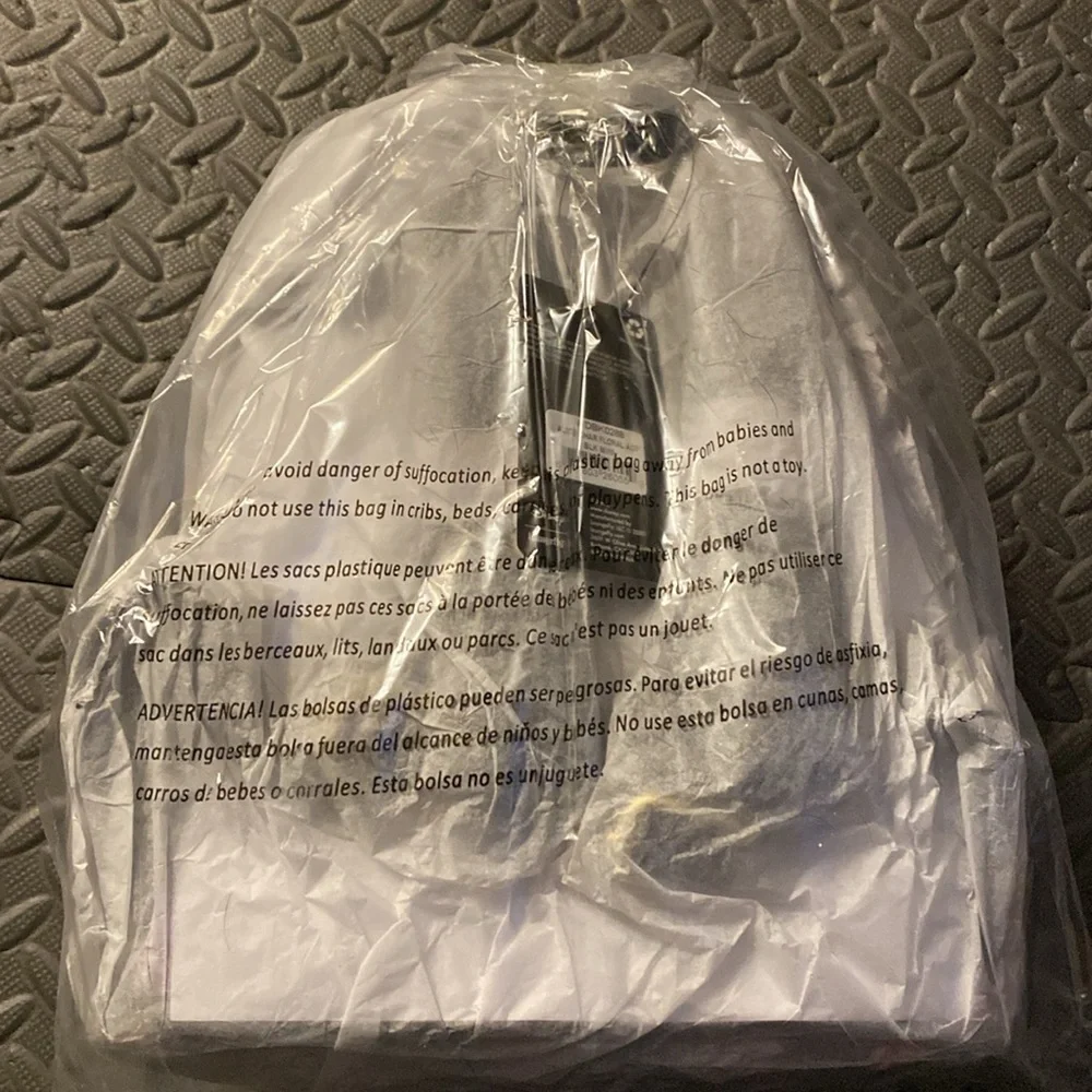 Loungefly Disney Alice In Wonderland Floral All Over Black Mini Backpack - Picture 4 of 4